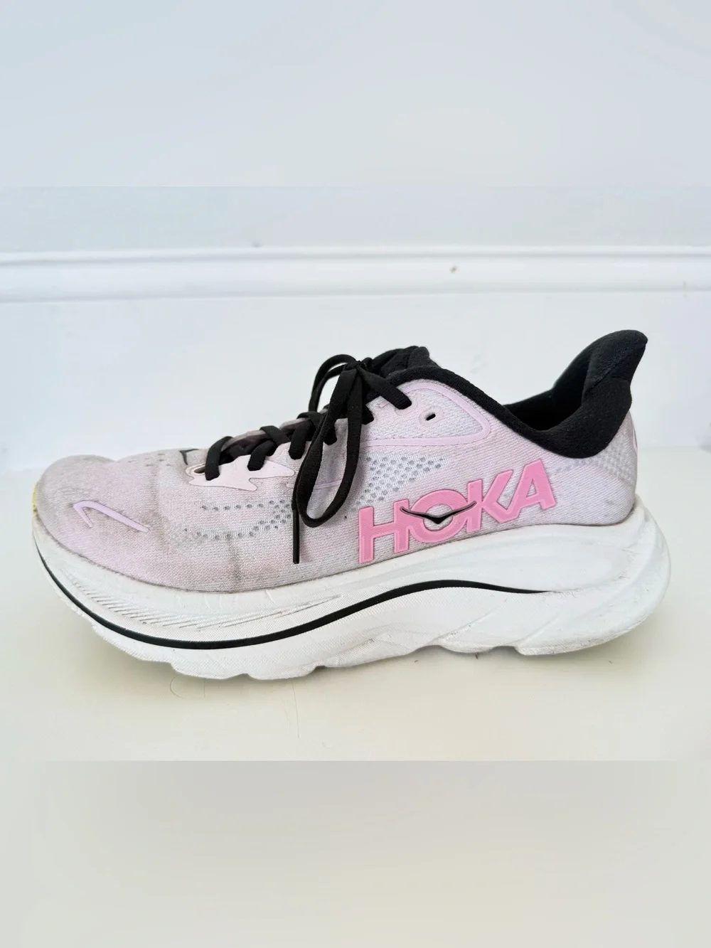 Hoka Clifton 10 Women's Pale Pink and Black Running Sneakers